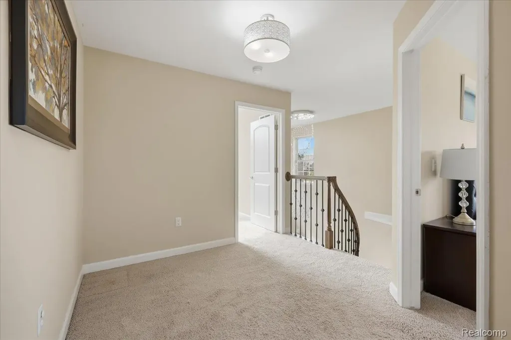 4810 E Stonegate Circle Orion Charter Township MI 48359
