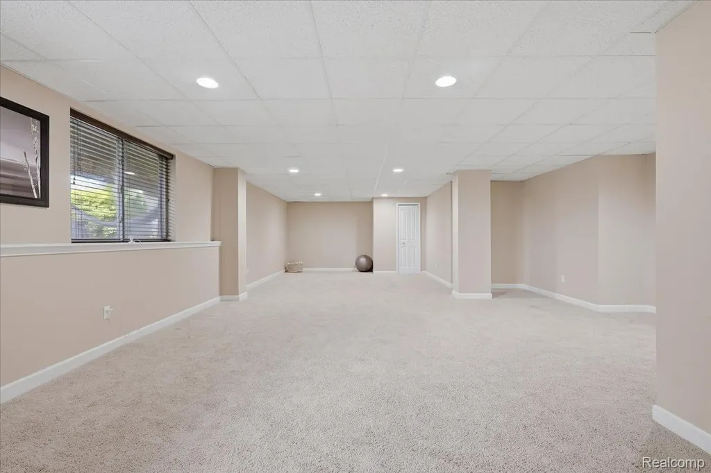 4810 E Stonegate Circle Orion Charter Township MI 48359