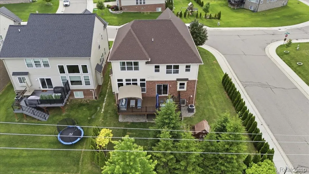 4810 E Stonegate Circle Orion Charter Township MI 48359