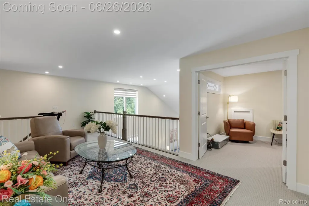 5318 Trail Vista Drive West Bloomfield Charter Township MI 48323