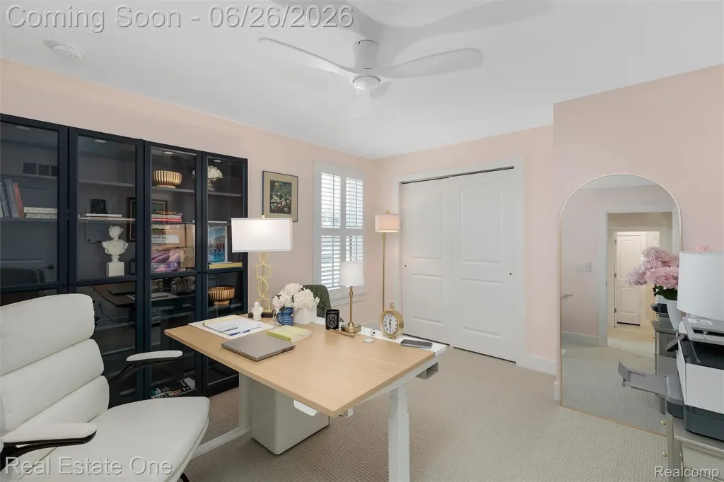 5318 Trail Vista Drive West Bloomfield Charter Township MI 48323