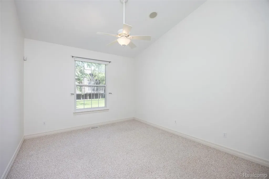 49290 Wayburn Drive Macomb Township MI 48042