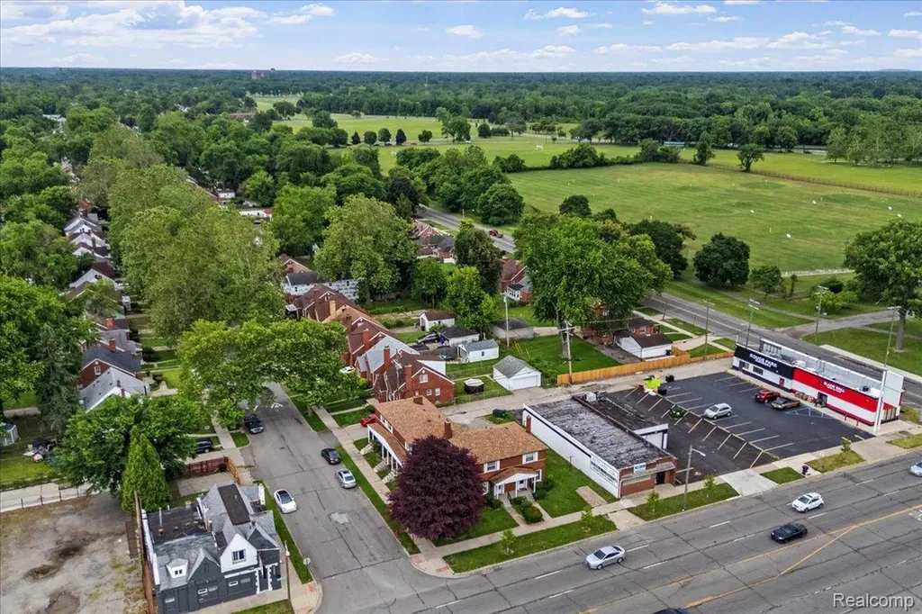 20801 Plymouth Road Detroit City MI 48228