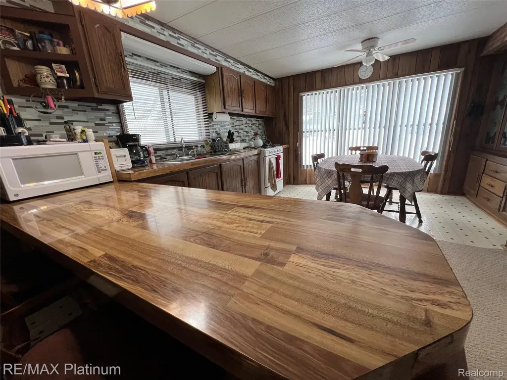 4125 Hubbard Lake Trail Caledonia Township MI 49747