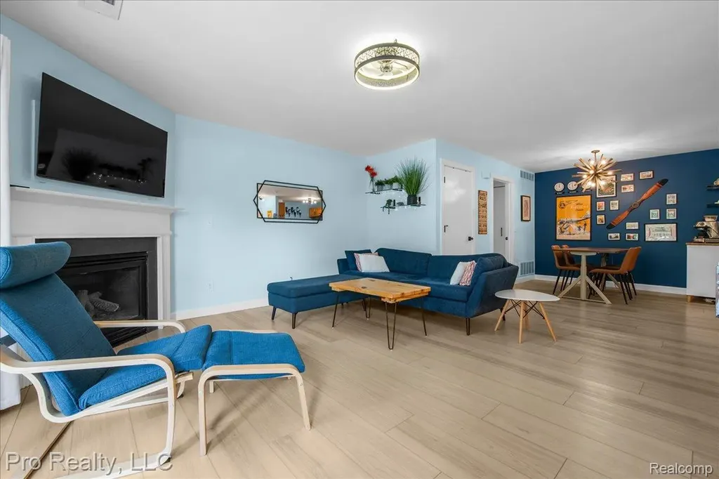 426 Marigold Circle Westland City MI 48185