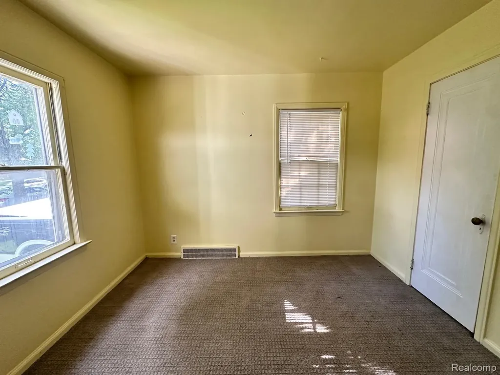 15252 Rossini Drive Detroit City MI 48205