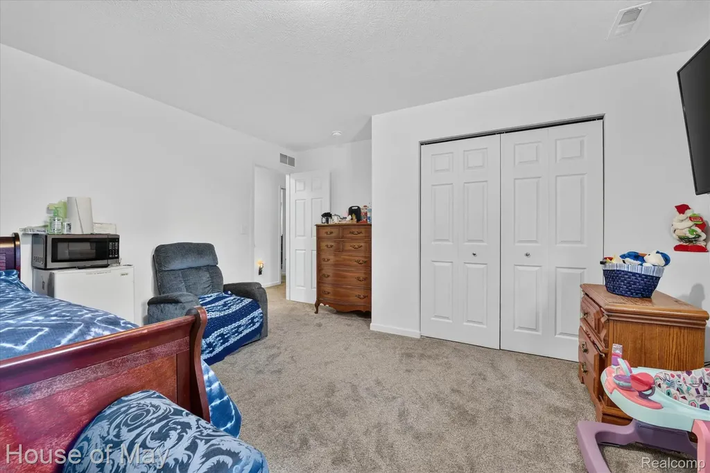 51348 Chardonnay Street Paw Paw Township MI 49079