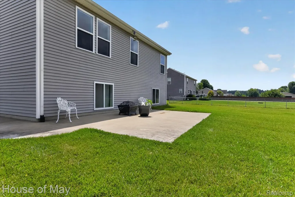 51348 Chardonnay Street Paw Paw Township MI 49079