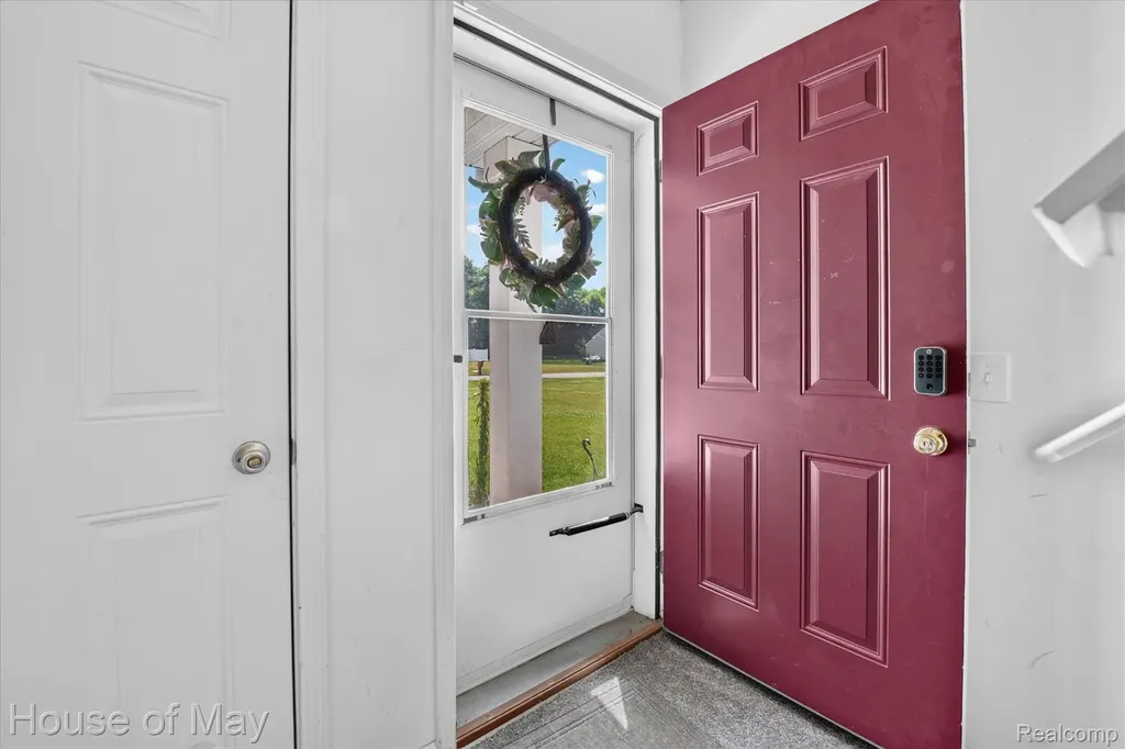 51348 Chardonnay Street Paw Paw Township MI 49079