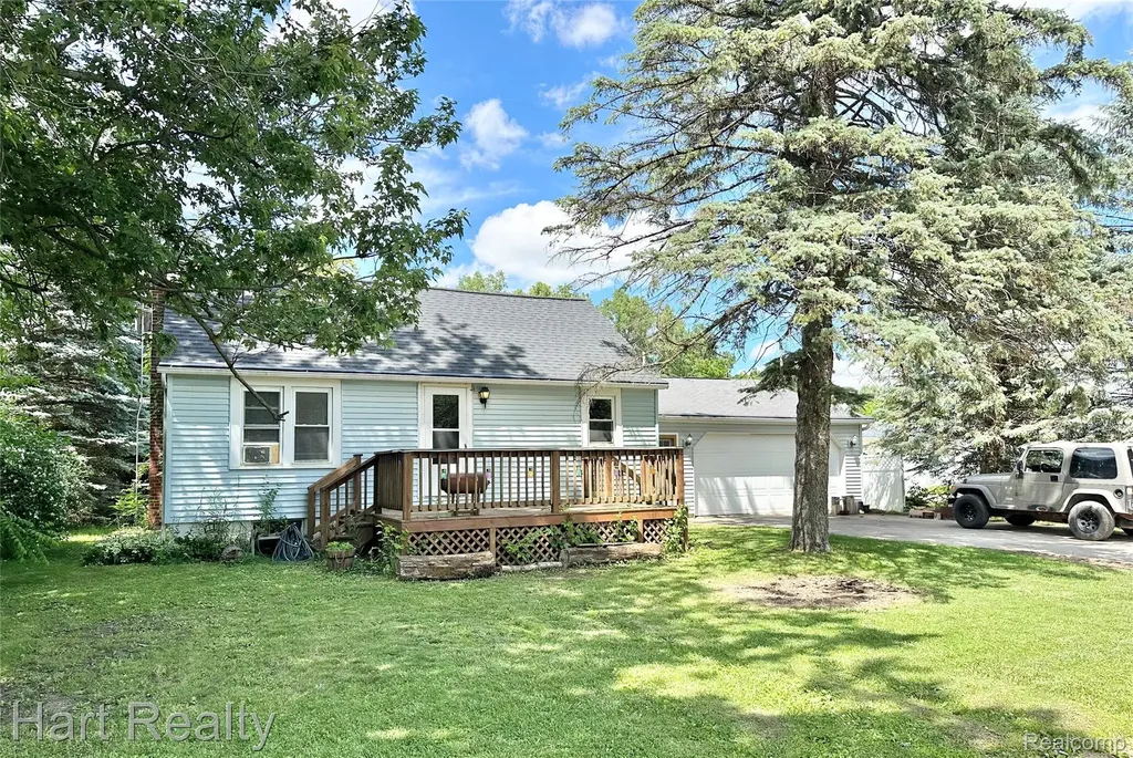 6520 Carpenter Street Marlette City MI 48453