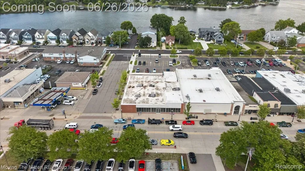 458 Main Street Belleville City MI 48111
