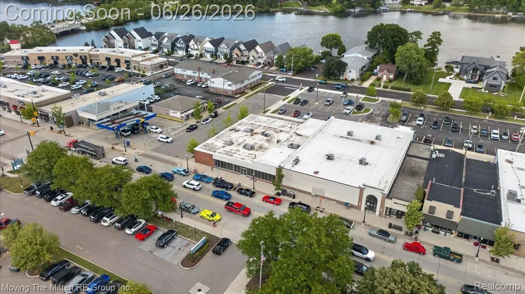 458 Main Street Belleville City MI 48111