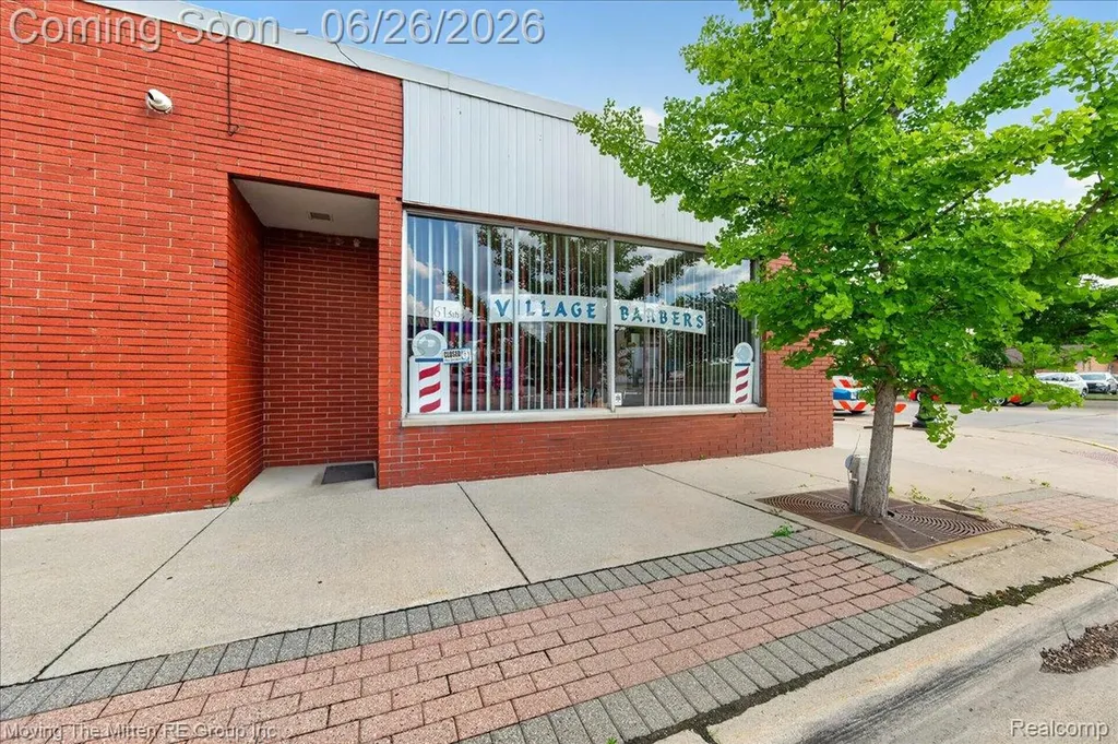 458 Main Street Belleville City MI 48111