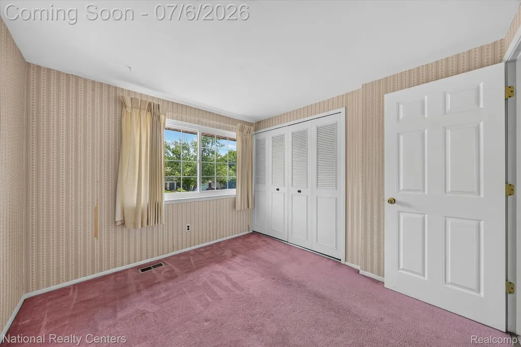 6611 Paul Revere Lane Canton Charter Township MI 48187