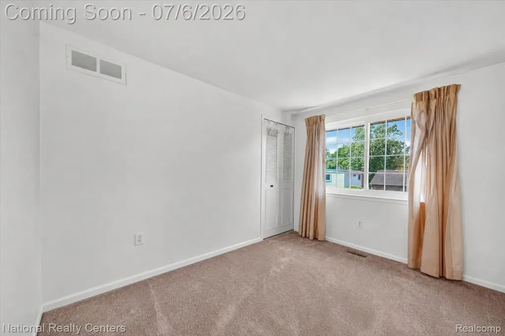 6611 Paul Revere Lane Canton Charter Township MI 48187