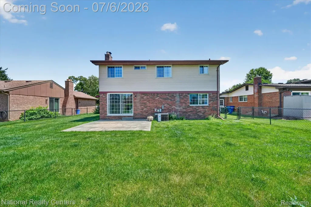 6611 Paul Revere Lane Canton Charter Township MI 48187