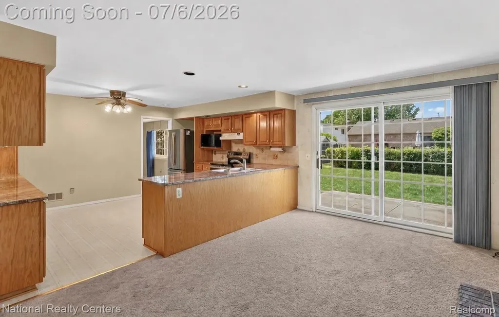 6611 Paul Revere Lane Canton Charter Township MI 48187