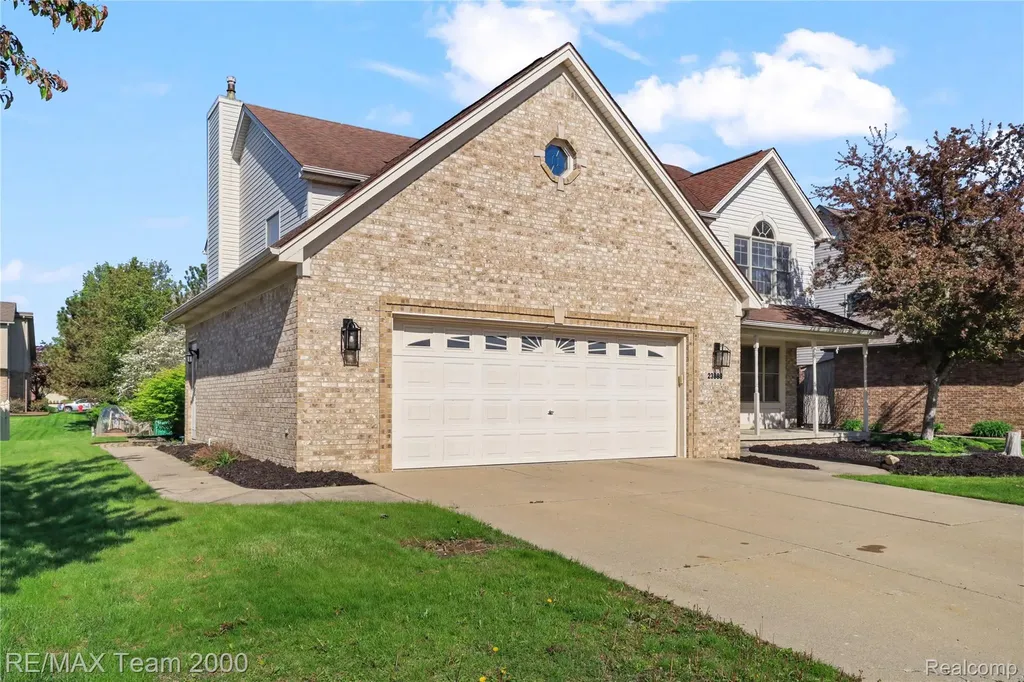 23888 Leighwood Drive Woodhaven City MI 48183