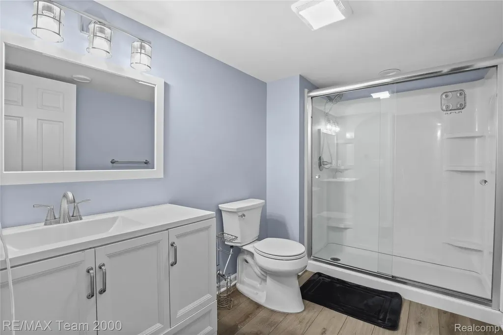 23888 Leighwood Drive Woodhaven City MI 48183