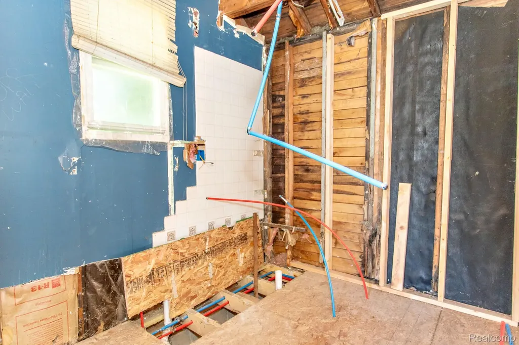 3465 Phillips Avenue Berkley City MI 48072