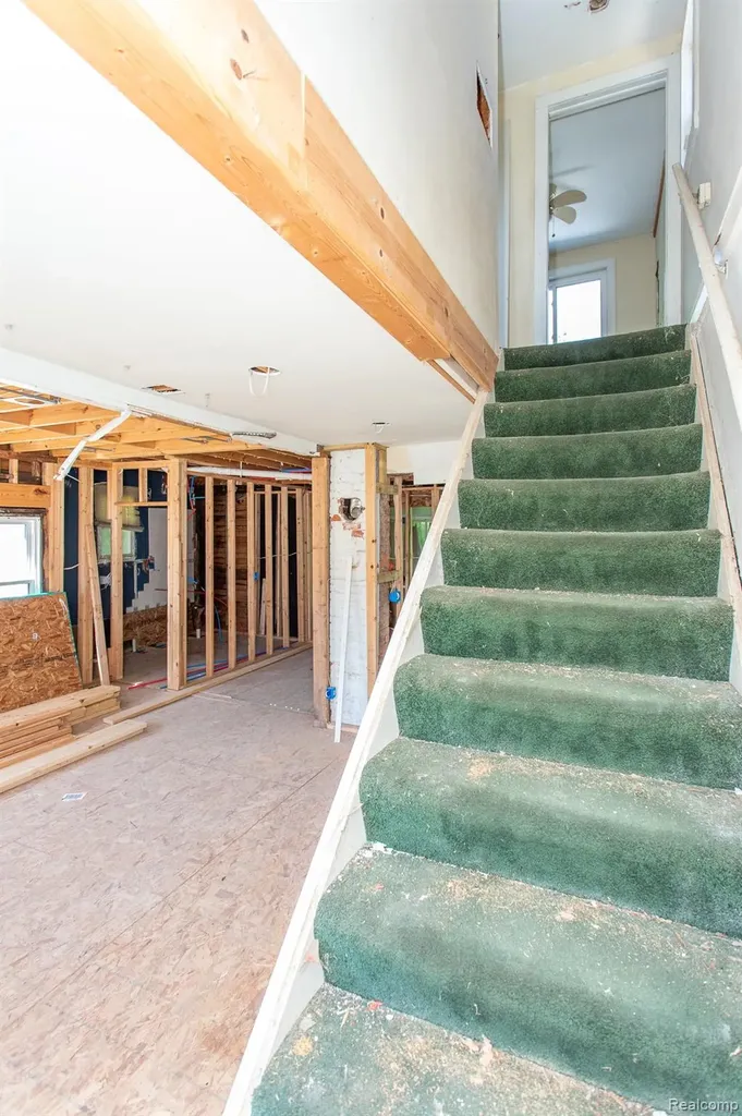 3465 Phillips Avenue Berkley City MI 48072