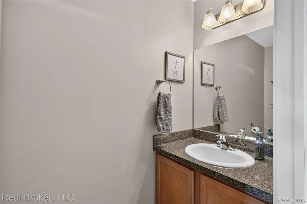 15156 Oak Valley Lane Monroe Charter Township MI 48161