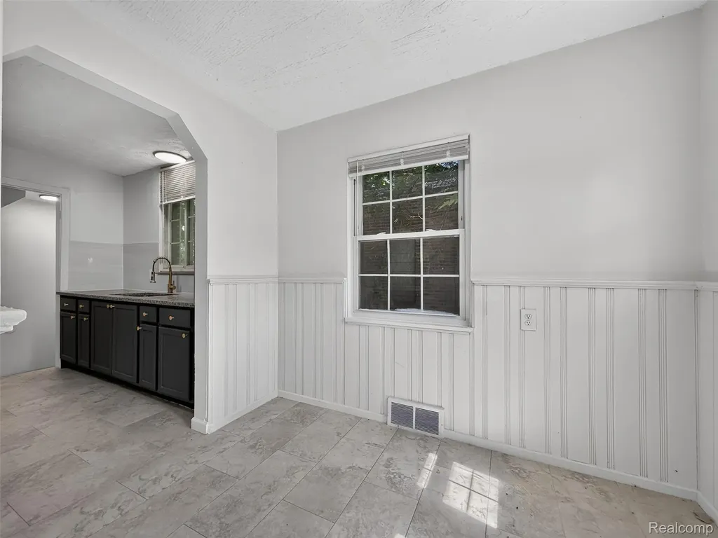 5234 Berkshire Street Detroit City MI 48224