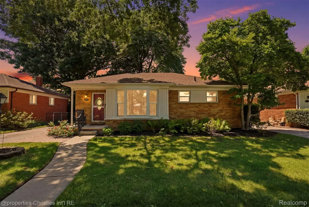 9001 Perrin Street Livonia City MI 48150