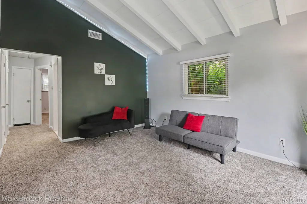 3246 Harris Street Ferndale City MI 48220