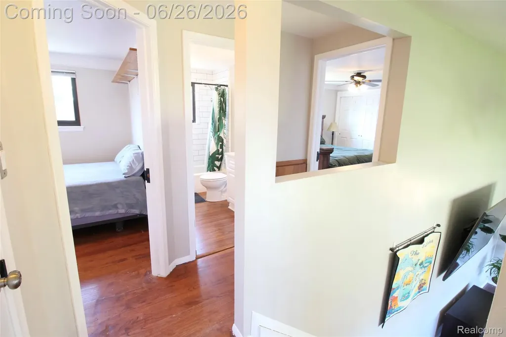 31203 Cooley Boulevard Westland City MI 48185