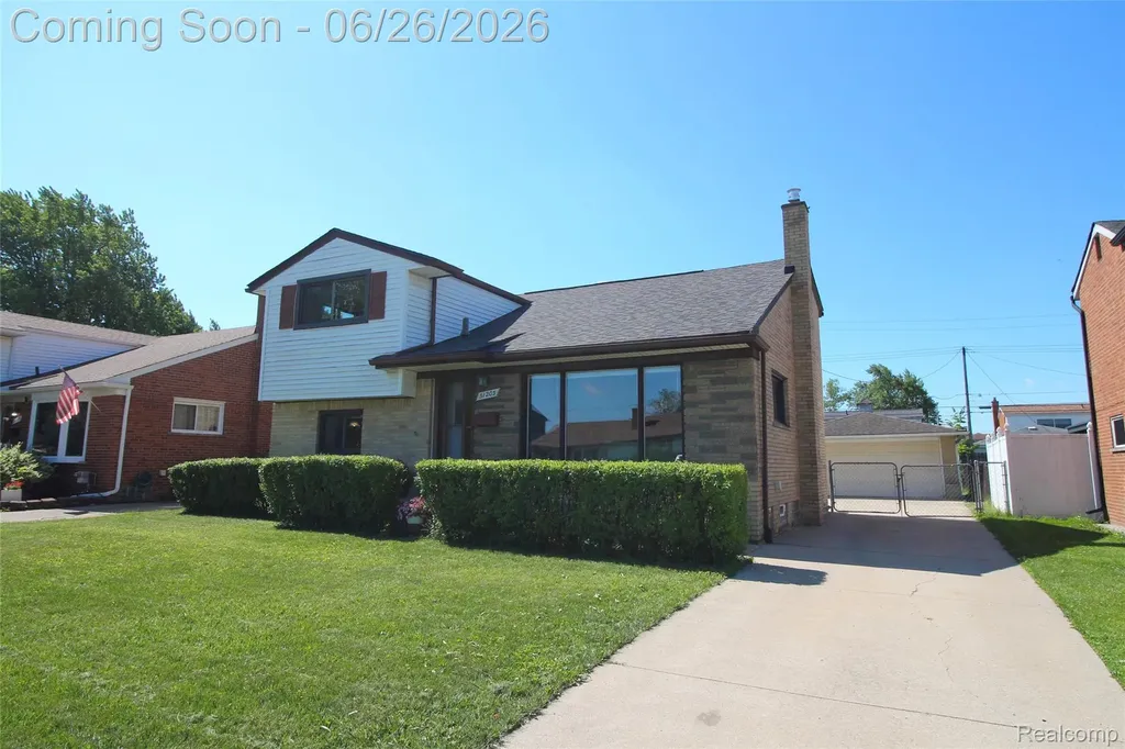 31203 Cooley Boulevard Westland City MI 48185