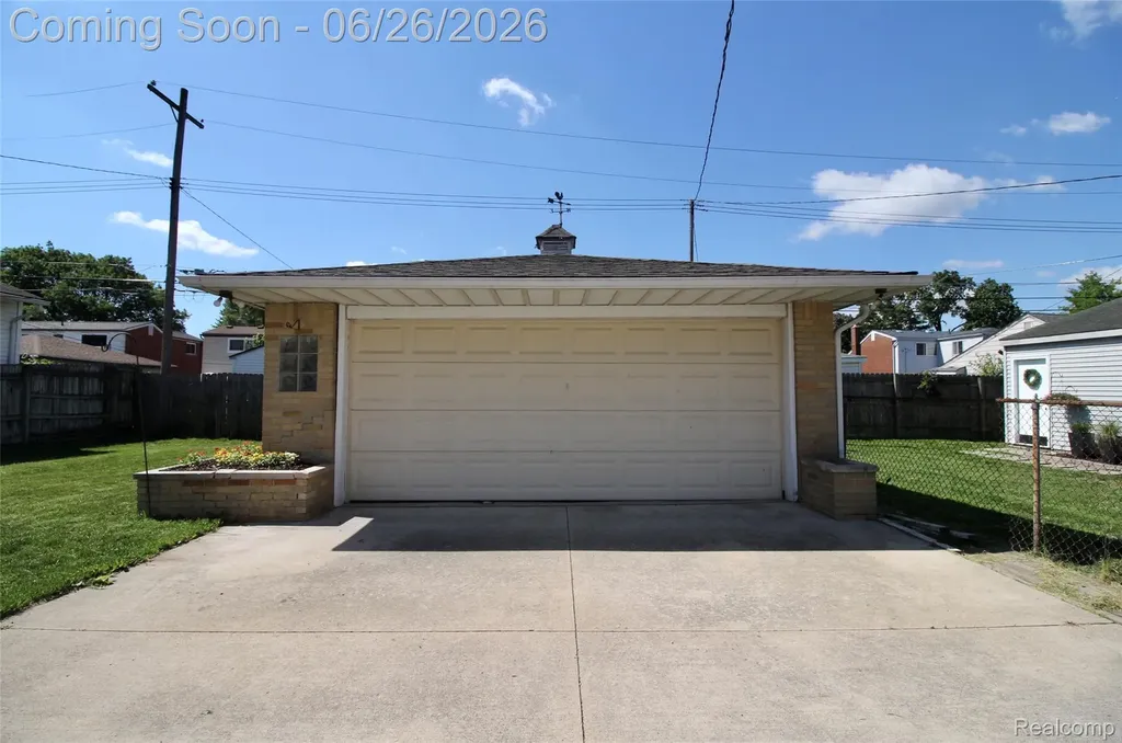 31203 Cooley Boulevard Westland City MI 48185