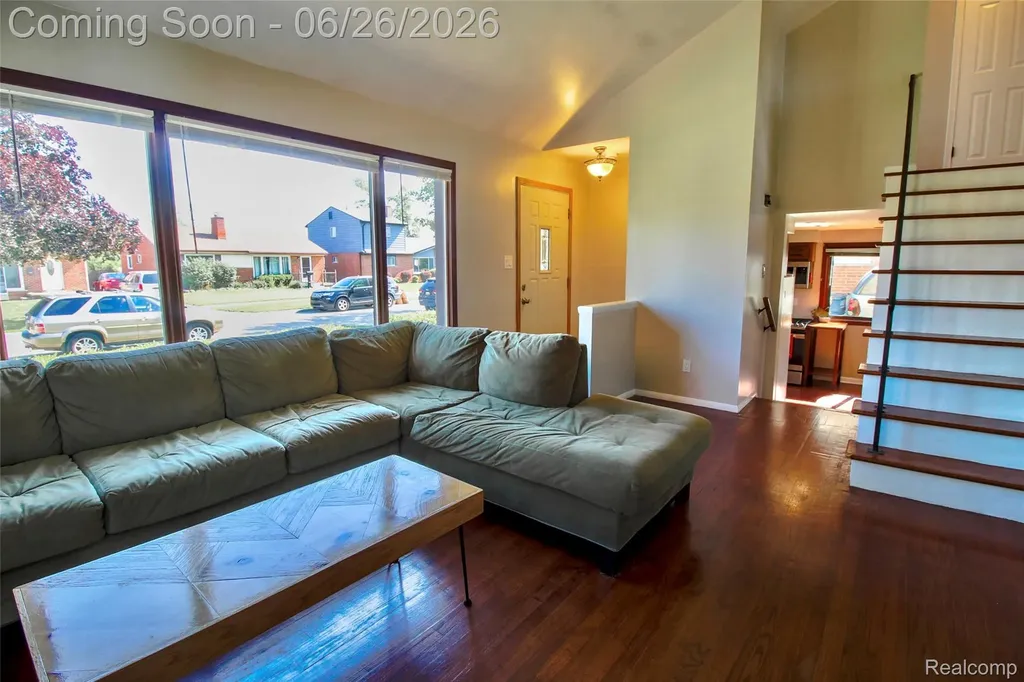 31203 Cooley Boulevard Westland City MI 48185