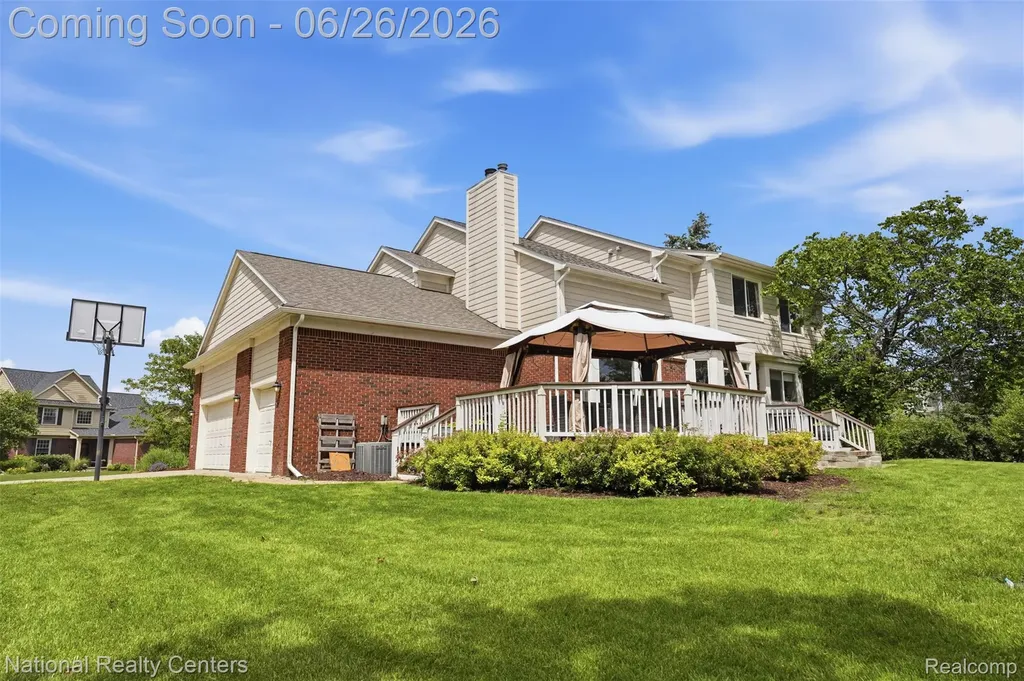 23431 Winged Foot Way Lyon Charter Township MI 48178