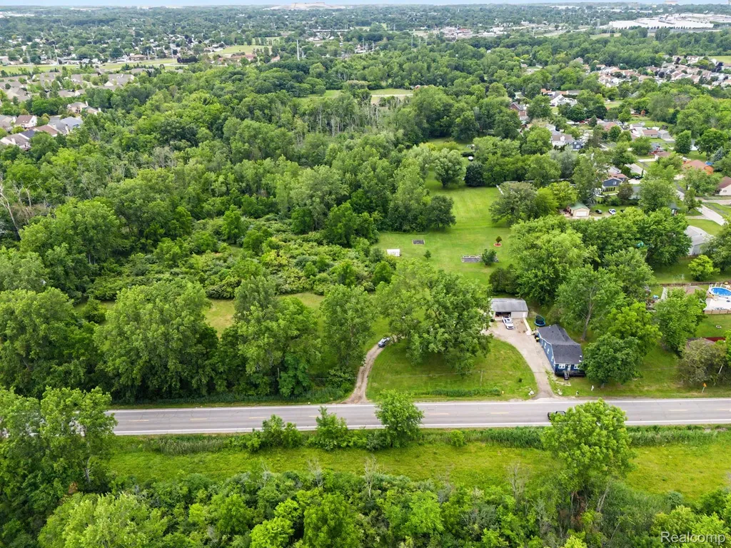 3004 Vreeland Road Trenton City MI 48183