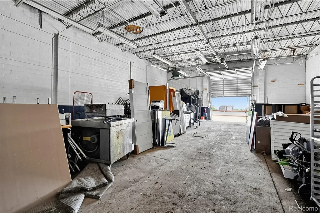 12925 Auburn Street Detroit City MI 48223