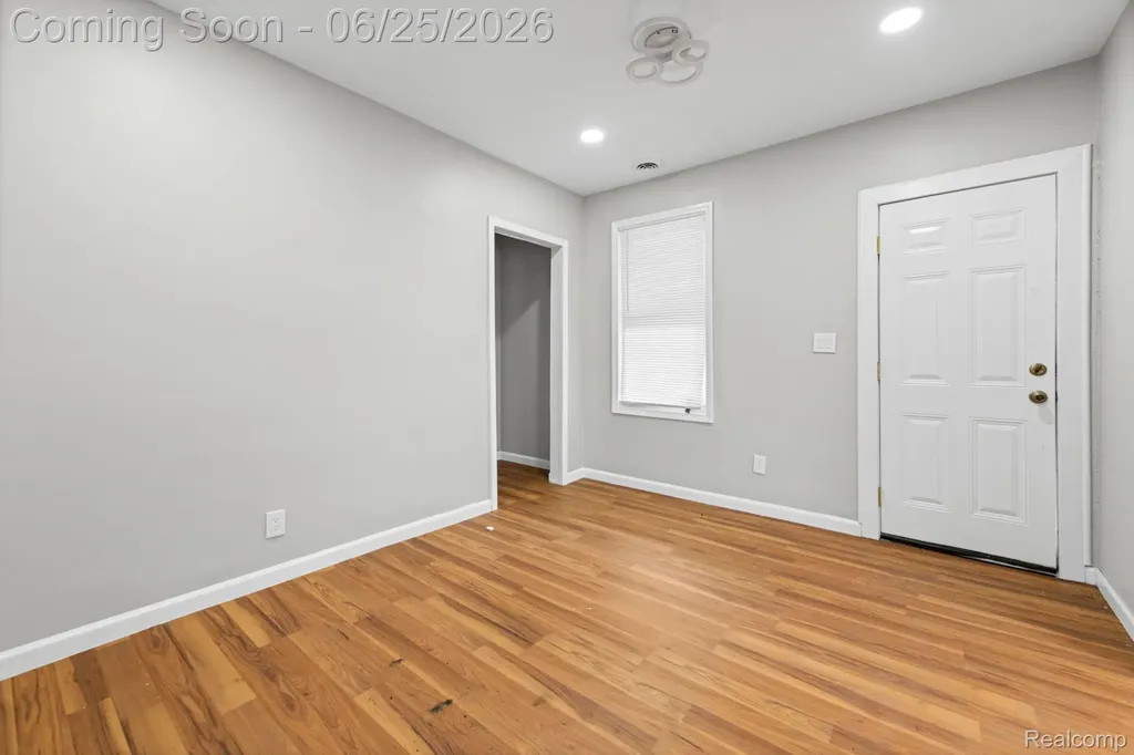 2415 Cody Street Detroit City MI 48212