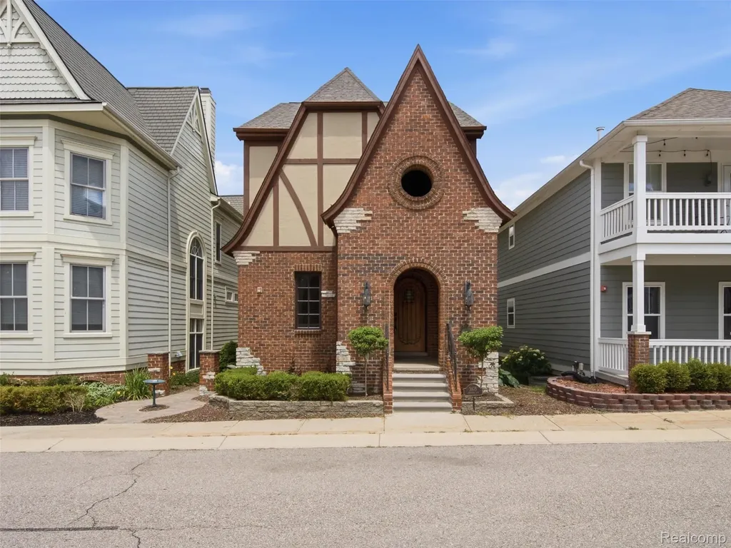 3875 Andover Avenue Auburn Hills City MI 48326