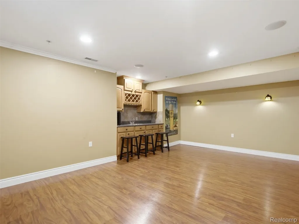 3875 Andover Avenue Auburn Hills City MI 48326