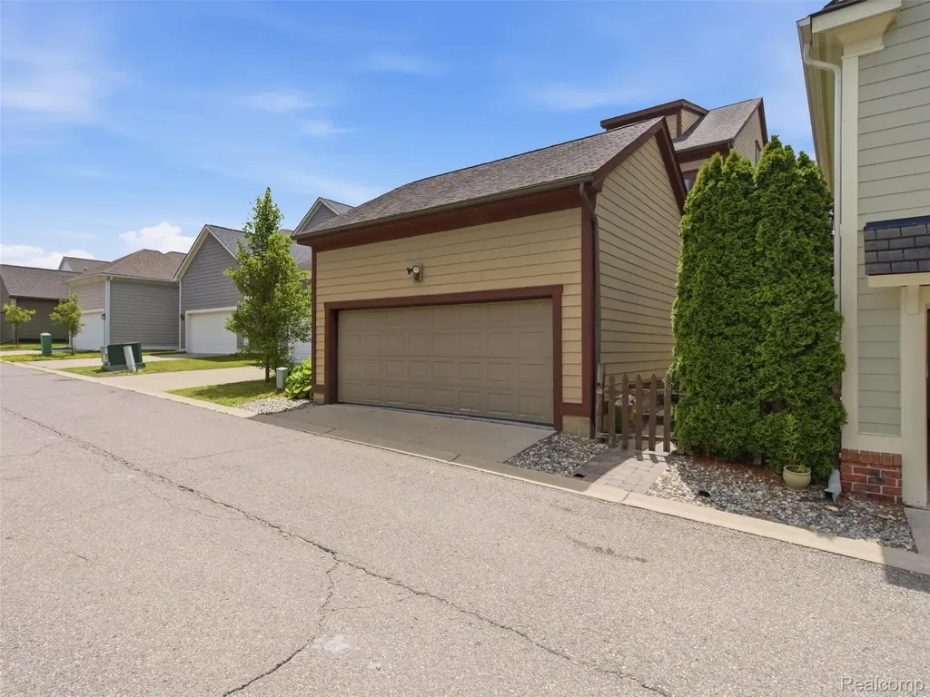3875 Andover Avenue Auburn Hills City MI 48326