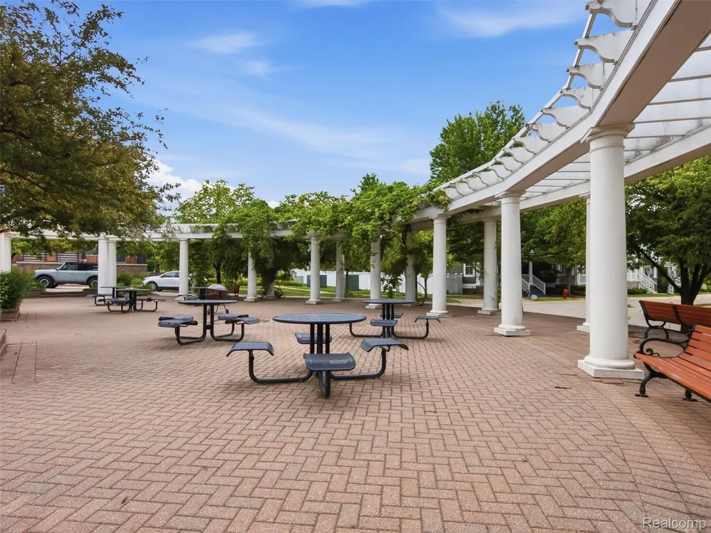 3875 Andover Avenue Auburn Hills City MI 48326