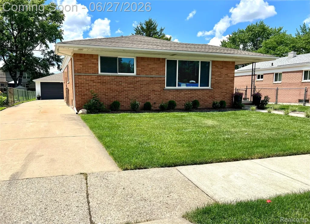 27909 Shock Street St. Clair Shores City MI 48081