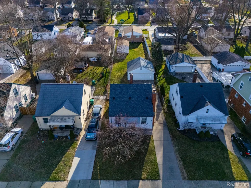 5844 Gilman Street Garden City City MI 48135