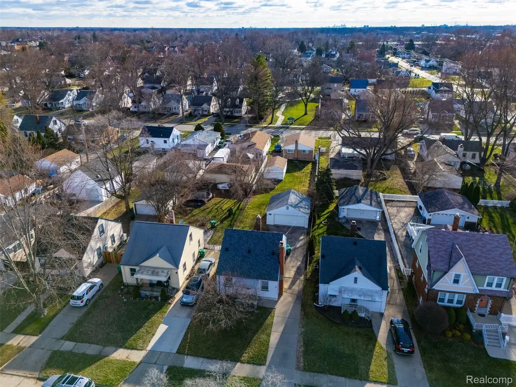 5844 Gilman Street Garden City City MI 48135