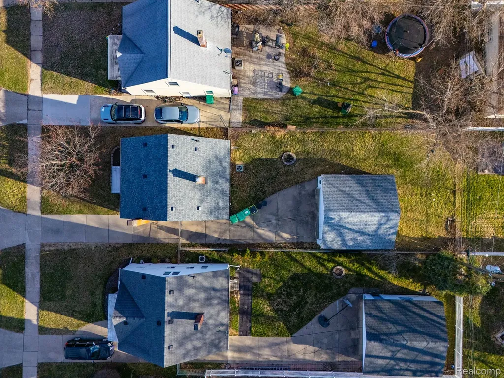 5844 Gilman Street Garden City City MI 48135