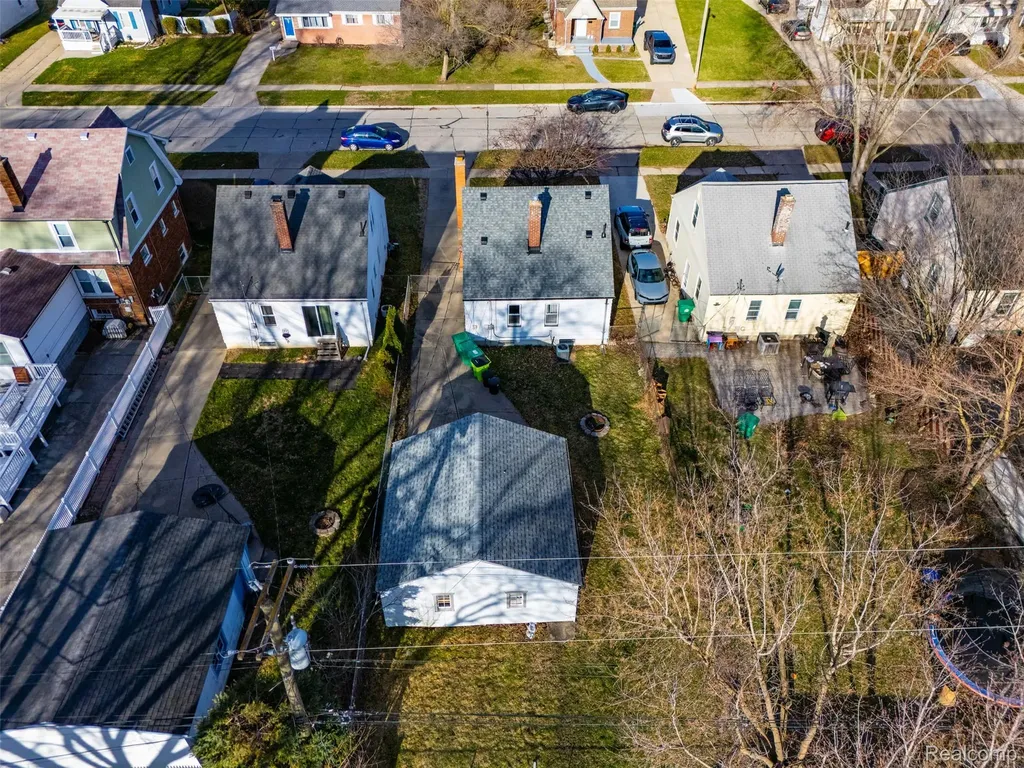 5844 Gilman Street Garden City City MI 48135