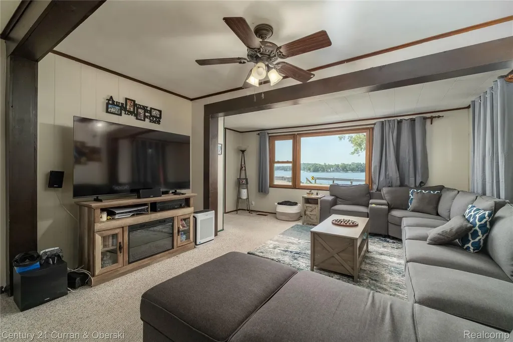 7224 Andersonville Road Independence Charter Township MI 48346