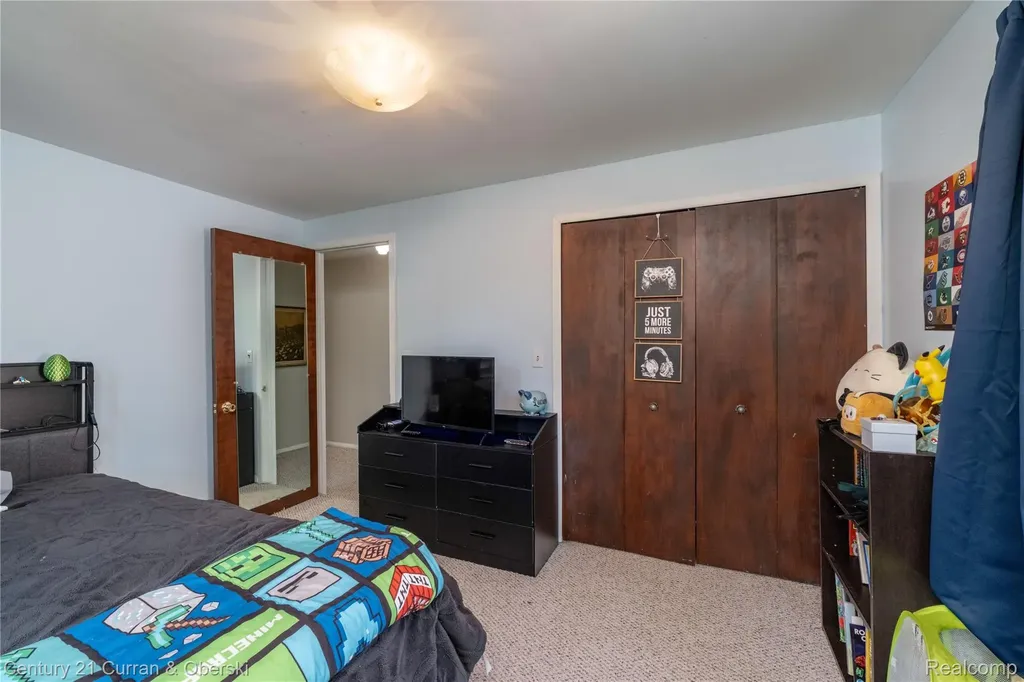 7224 Andersonville Road Independence Charter Township MI 48346