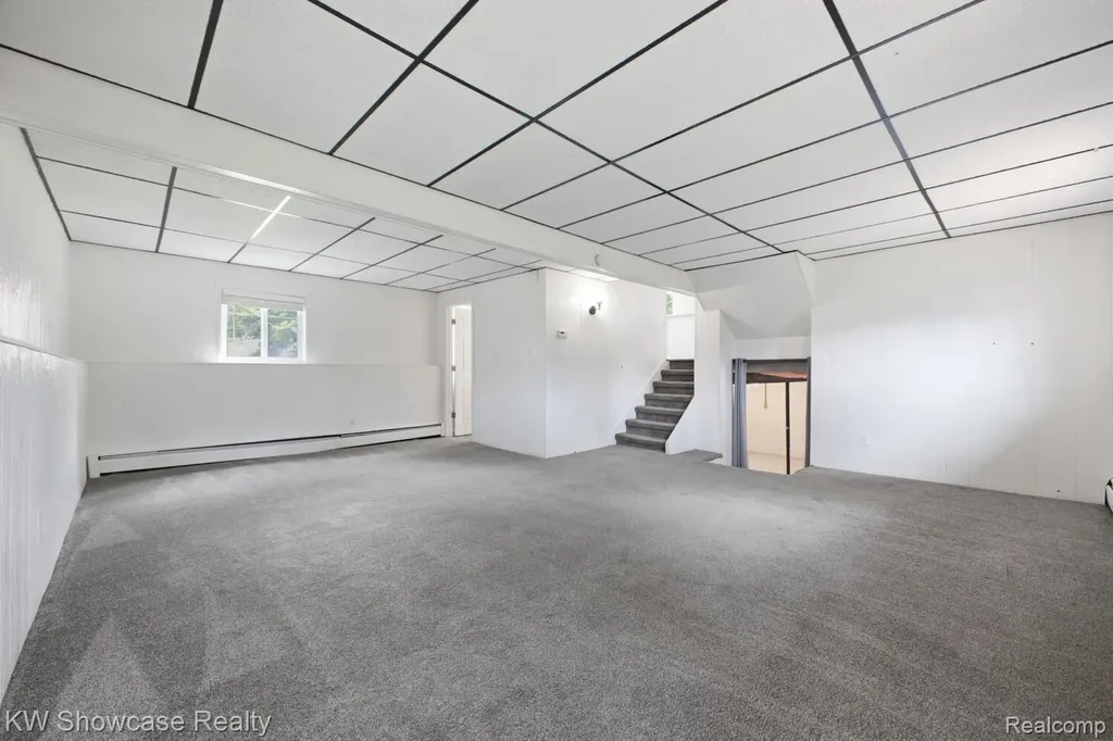 3412 W Clarice Avenue Highland Charter Township MI 48356