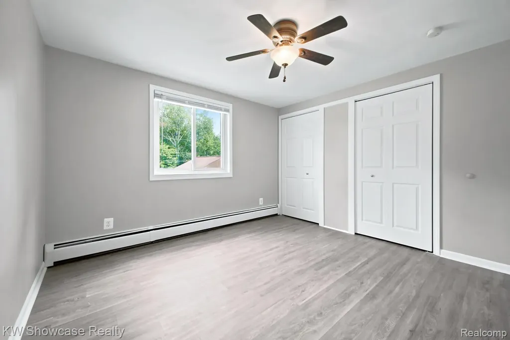 3412 W Clarice Avenue Highland Charter Township MI 48356